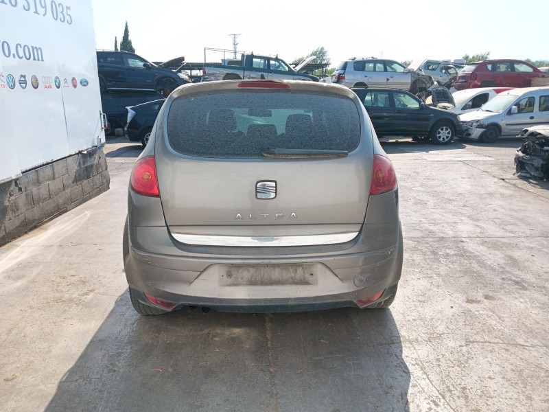 seat altea (5p1) del año 2004