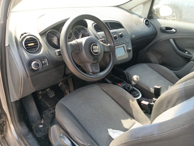 seat altea (5p1) del año 2004