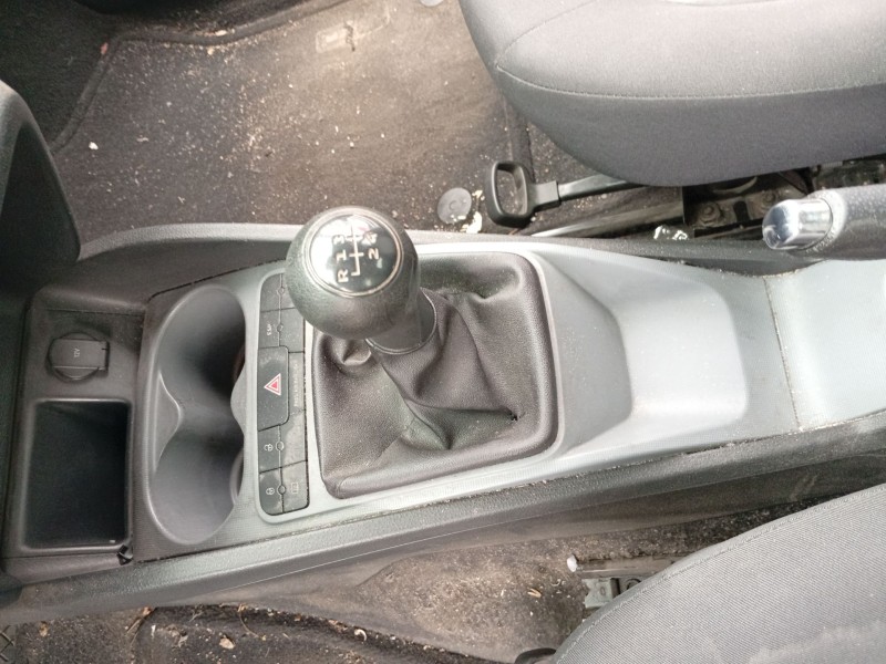Recambio de palanca cambio para seat ibiza iv (6j5, 6p1) 1.6 tdi referencia OEM IAM 6Q0711050B 6Q0711116A 