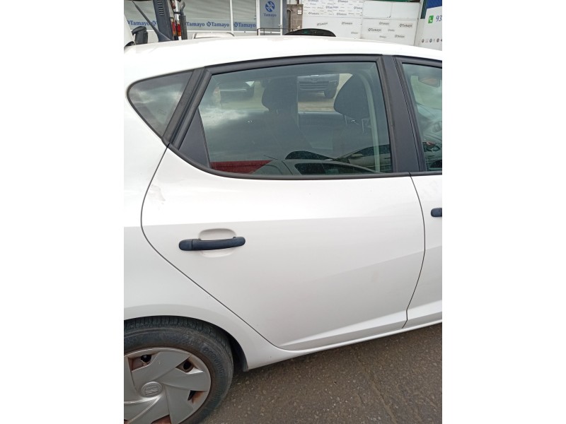 Recambio de puerta trasera derecha para seat ibiza iv (6j5, 6p1) 1.6 tdi referencia OEM IAM 6J4833056  