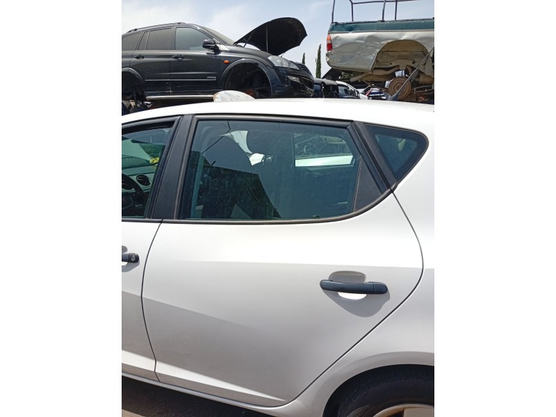 Recambio de puerta trasera izquierda para seat ibiza iv (6j5, 6p1) 1.6 tdi referencia OEM IAM 6J4833055  
