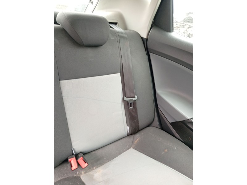 Recambio de cinturon seguridad trasero izquierdo para seat ibiza iv (6j5, 6p1) 1.6 tdi referencia OEM IAM 6J0857805ARAA  