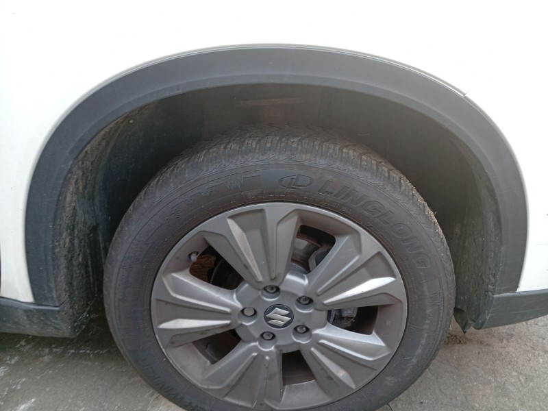 Recambio de paso de rueda delantero derecho para suzuki vitara (ly) 1.0 (apk 310) referencia OEM IAM 7232155P00000  