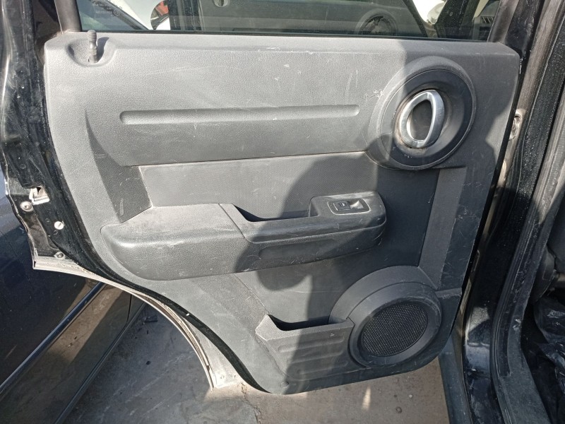 Recambio de elevalunas trasero izquierdo para dodge nitro 2.8 crd referencia OEM IAM 68004823AA  