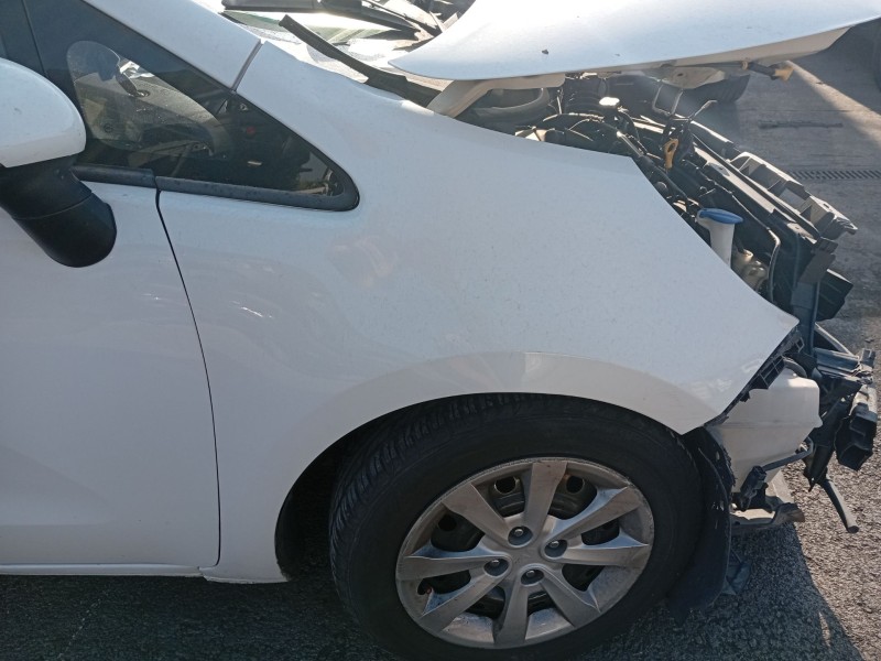 Recambio de aleta delantera derecha para kia rio iii (ub) 1.25 cvvt referencia OEM IAM 663211W100  
