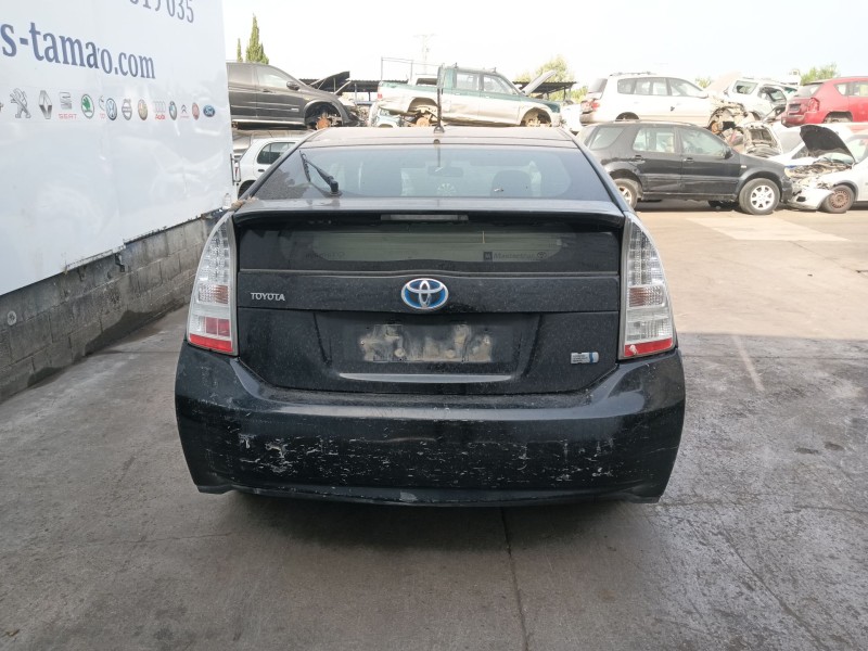 toyota prius (_w3_) del año 2011