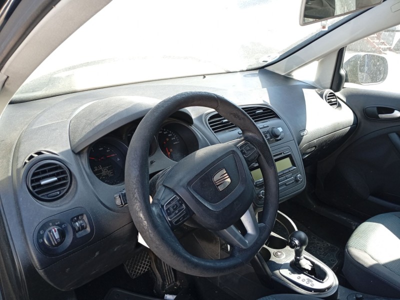 Recambio de salpicadero para seat altea xl (5p5, 5p8) 1.6 tdi referencia OEM IAM 5P1857003NVYP  