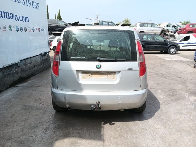 skoda roomster praktik (5j) del año 2007
