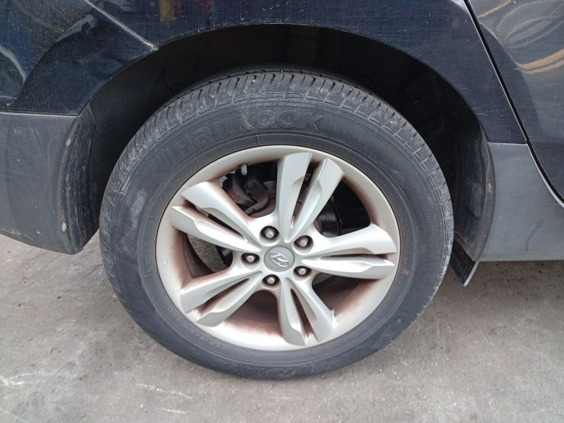Recambio de mangueta trasera derecha para hyundai ix35 (lm, el, elh) 1.7 crdi referencia OEM IAM 527202S000  