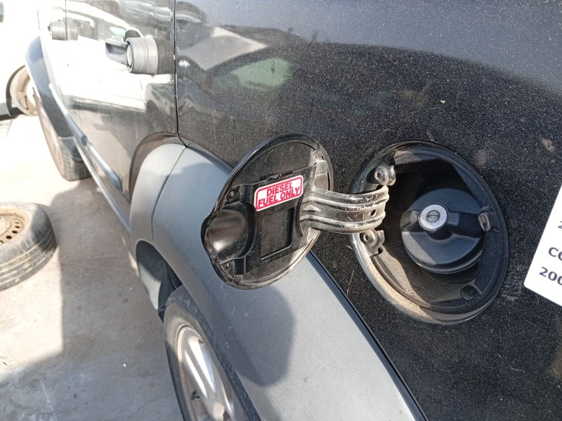 Recambio de deposito combustible para dodge nitro 2.8 crd referencia OEM IAM 52129205AD  