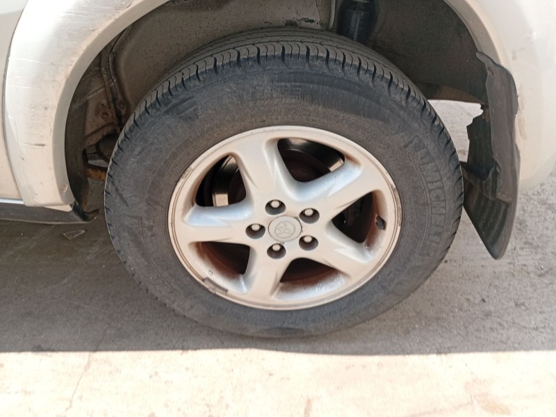 Recambio de mangueta trasera izquierda para toyota rav 4 ii (_a2_) 2.0 4wd (aca21, aca20) referencia OEM IAM   