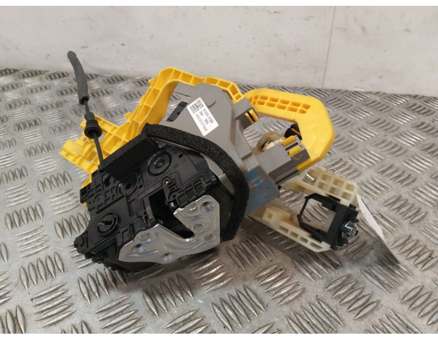 Recambio de cerradura puerta trasera derecha para kia xceed (cd) 1.5 t-gdi mhev referencia OEM IAM 81420J7300  