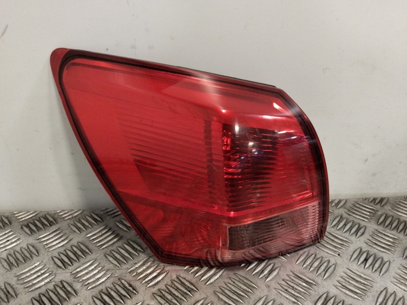 Recambio de piloto trasero izquierdo para nissan qashqai i (j10, nj10) 2.0 dci referencia OEM IAM 26555EY00A  