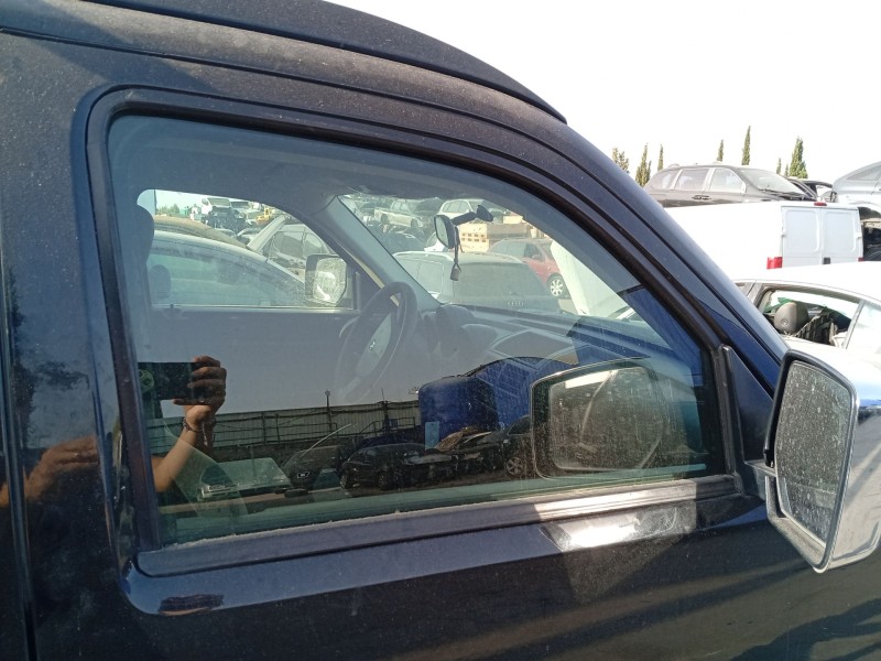 Recambio de luna delantera derecha para dodge nitro 2.8 crd referencia OEM IAM 55369142AA  