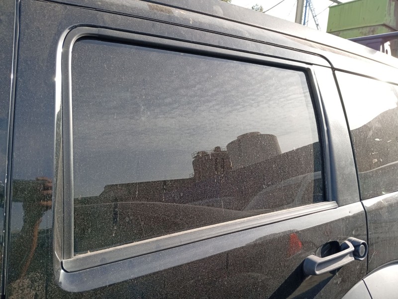 Recambio de luna trasera izquierda para dodge nitro 2.8 crd referencia OEM IAM 55369151AB  