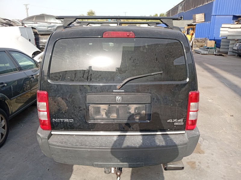 Recambio de porton trasero para dodge nitro 2.8 crd referencia OEM IAM 55360889AB  