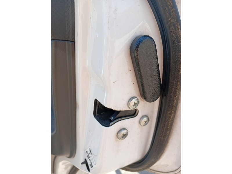 Recambio de cerradura puerta trasera derecha para chevrolet aveo / kalos hatchback (t250, t255) 1.2 referencia OEM IAM 42361553 