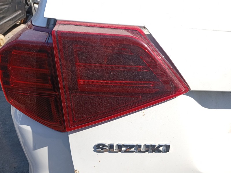 Recambio de piloto trasero izquierdo interior para suzuki vitara (ly) 1.0 (apk 310) referencia OEM IAM 3627454P01000  