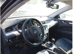 Recambio de salpicadero para skoda superb ii station wagon (3t5) 2.0 tdi 16v referencia OEM IAM 3T1857007EFU5  