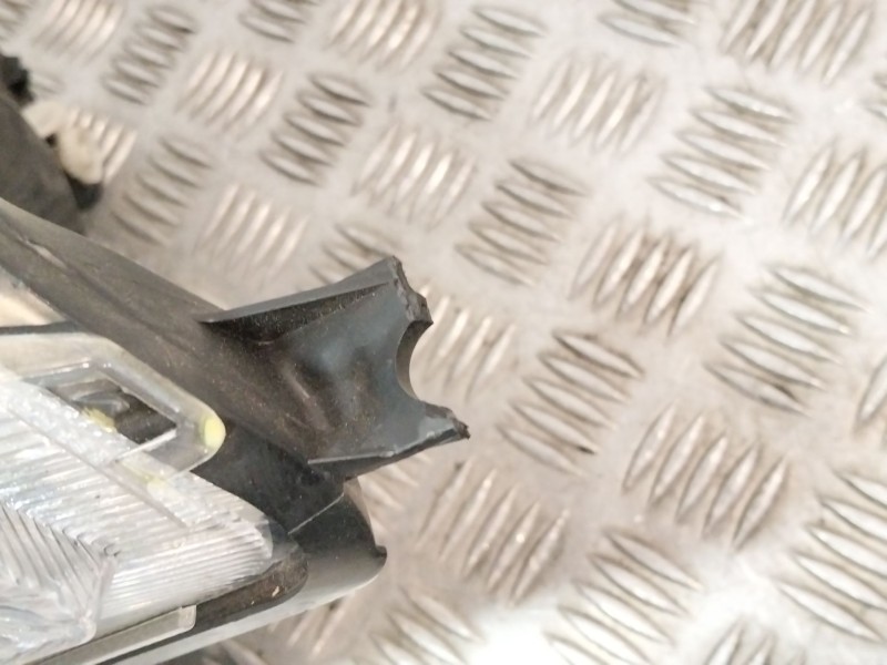 Recambio de faro izquierdo para citroën c2 (jm_) 1.4 referencia OEM IAM 968012838  
