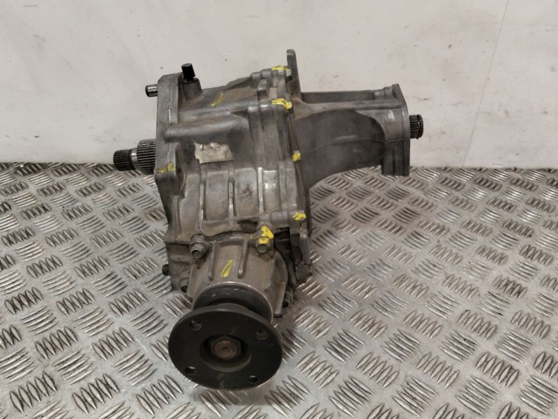 Recambio de diferencial delantero para hyundai tucson (jm) 2.0 crdi cat referencia OEM IAM Y030500768  