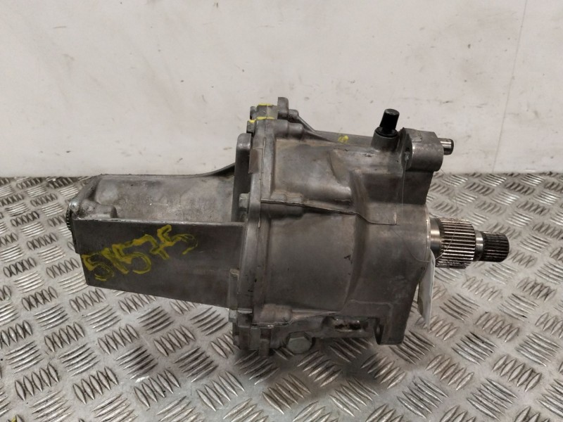 Recambio de diferencial delantero para hyundai tucson (jm) 2.0 crdi cat referencia OEM IAM Y030500768  