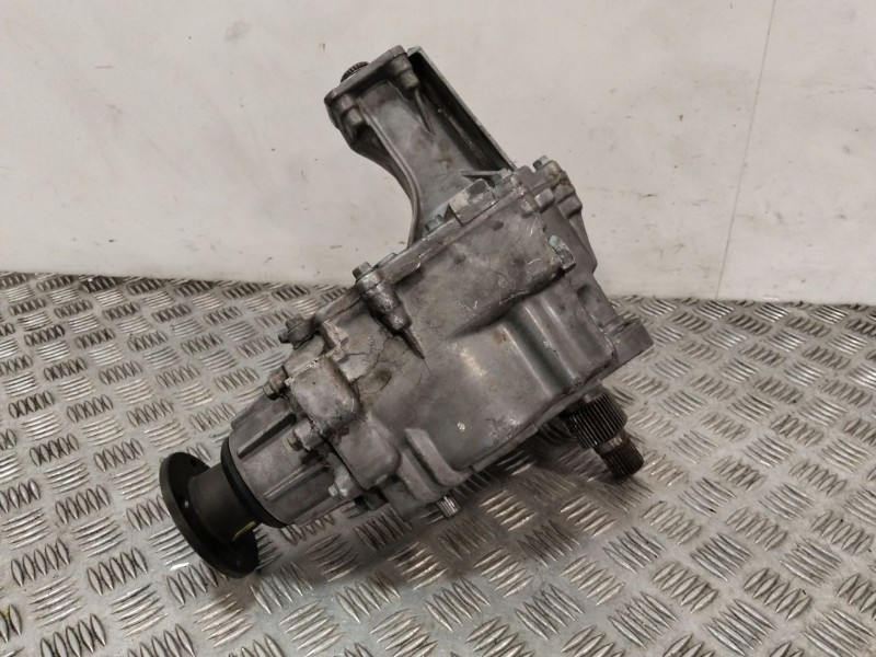 Recambio de diferencial delantero para hyundai tucson (jm) 2.0 crdi cat referencia OEM IAM Y030500768  