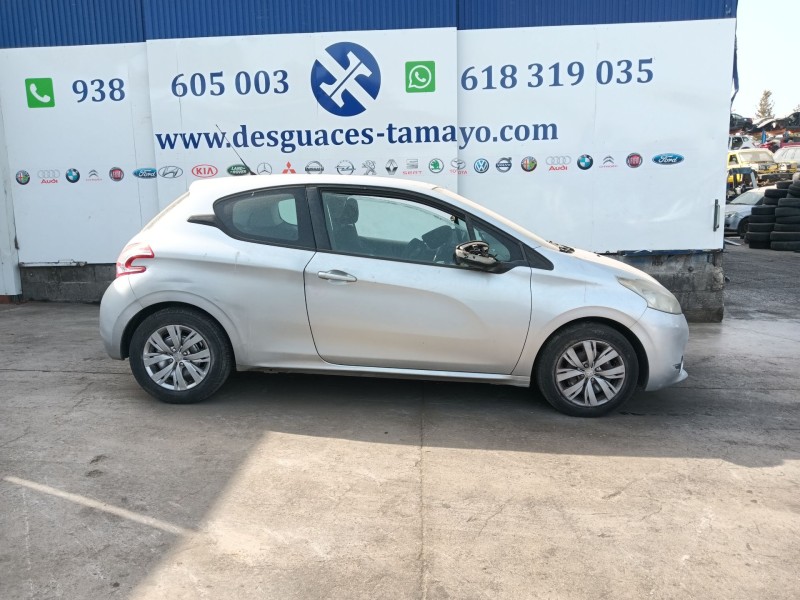 peugeot 208 i (ca_, cc_) del año 2012