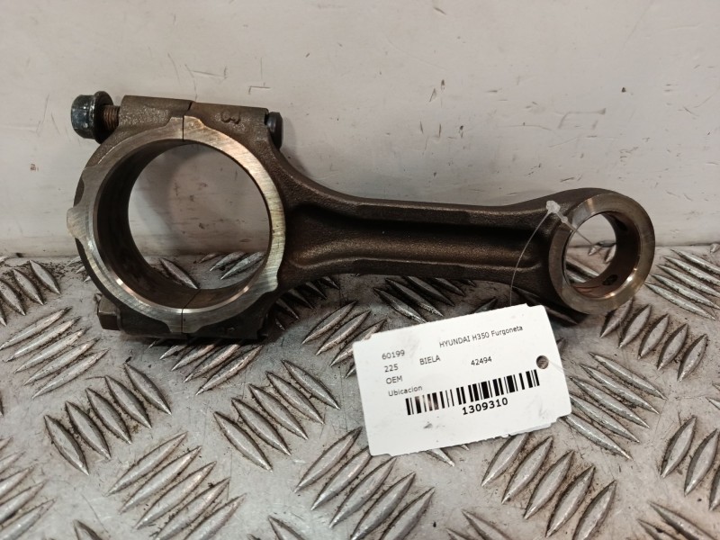 Recambio de biela para hyundai h350 furgoneta 2.5 crdi referencia OEM IAM 42494  