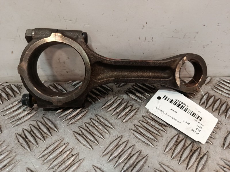 Recambio de biela para hyundai h350 furgoneta 2.5 crdi referencia OEM IAM 42494  