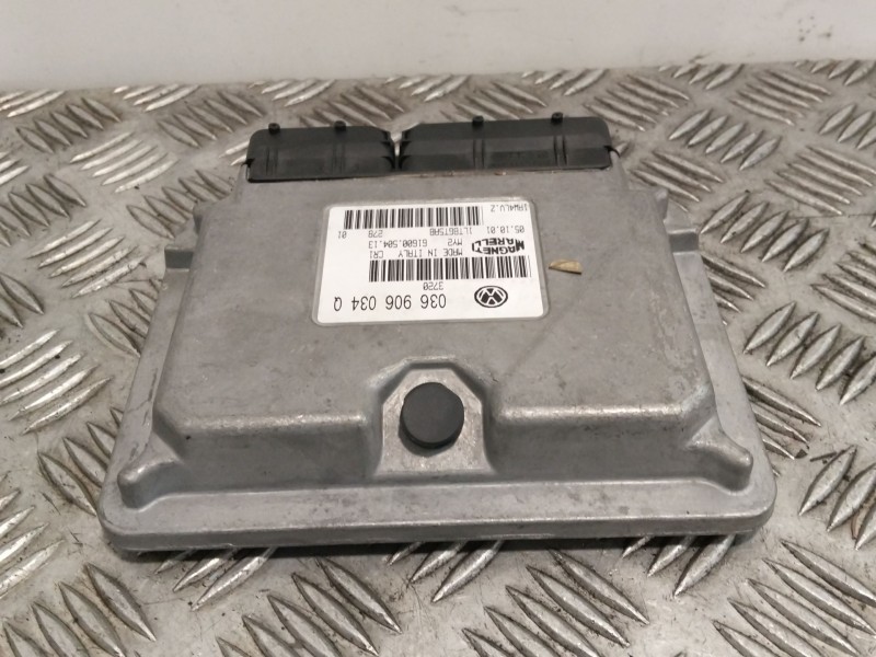 Recambio de centralita motor uce para audi a2 (8z0) 1.4 referencia OEM IAM 036906034Q  