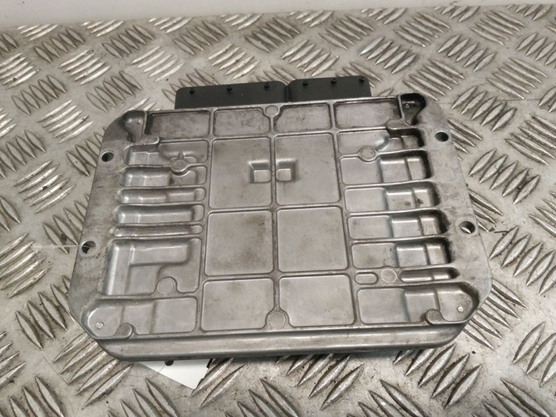 Recambio de centralita motor uce para ford fiesta v (jh_, jd_) 1.3 referencia OEM IAM 55575315  