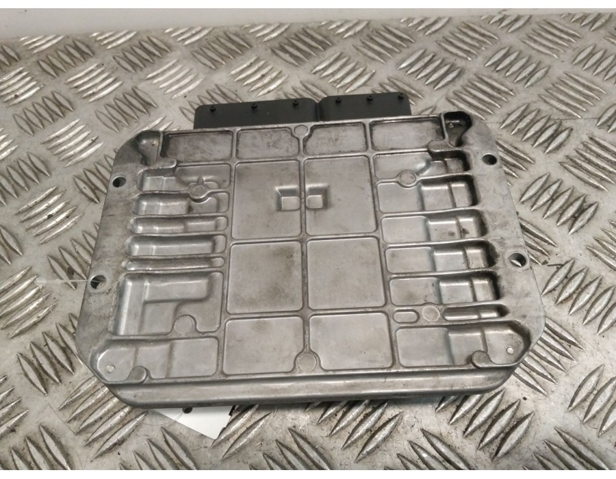 Recambio de centralita motor uce para ford fiesta v (jh_, jd_) 1.3 referencia OEM IAM 55575315  