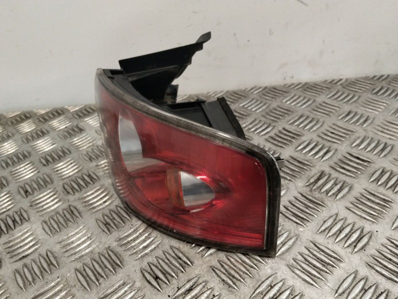 Recambio de piloto delantero derecho para seat ibiza iii (6l1) 1.4 16v referencia OEM IAM 6L6945096A  