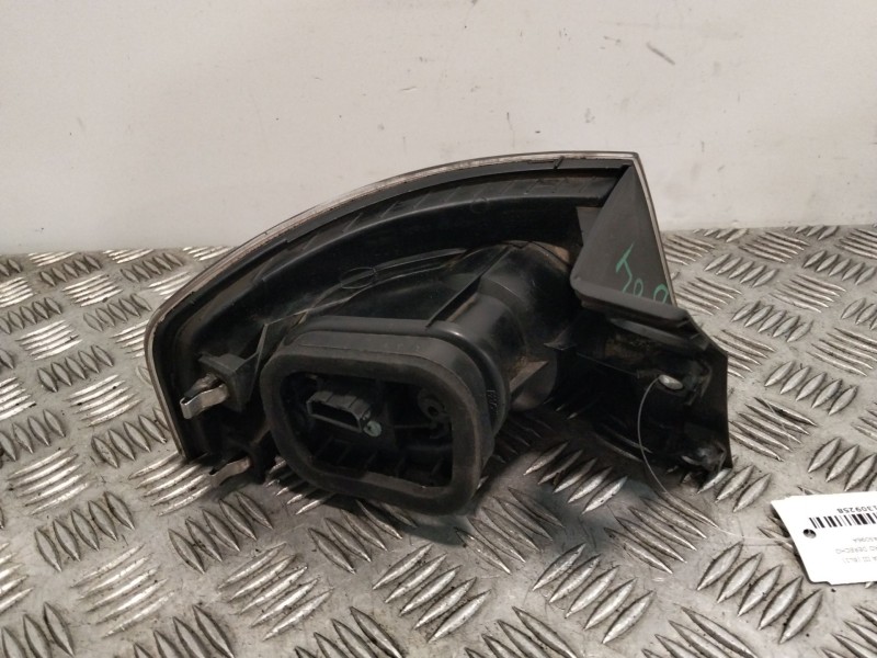 Recambio de piloto delantero derecho para seat ibiza iii (6l1) 1.4 16v referencia OEM IAM 6L6945096A  