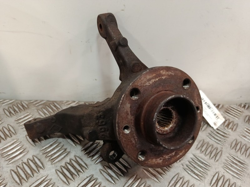 Recambio de mangueta delantera izquierda para dacia sandero (bs_) 1.2 16v referencia OEM IAM 09G07W  