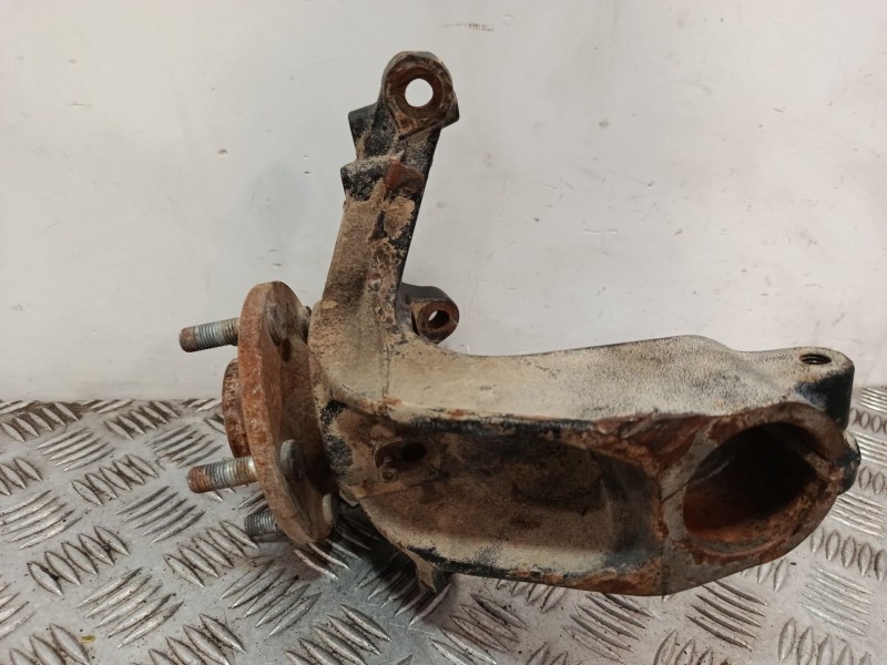 Recambio de mangueta delantera derecha para ford focus c-max (dm2) 2.0 tdci referencia OEM IAM 3M513K170  
