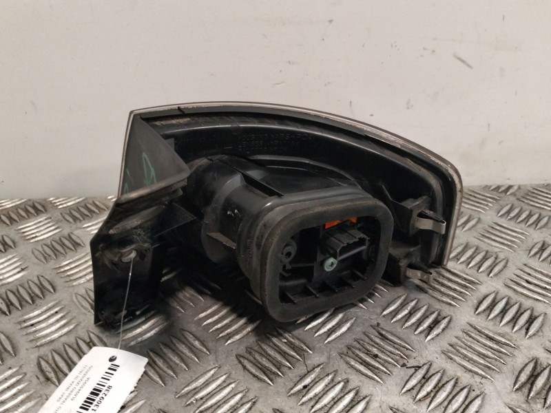 Recambio de piloto trasero izquierdo para seat ibiza iii (6l1) 1.4 16v referencia OEM IAM 6L6945095A  