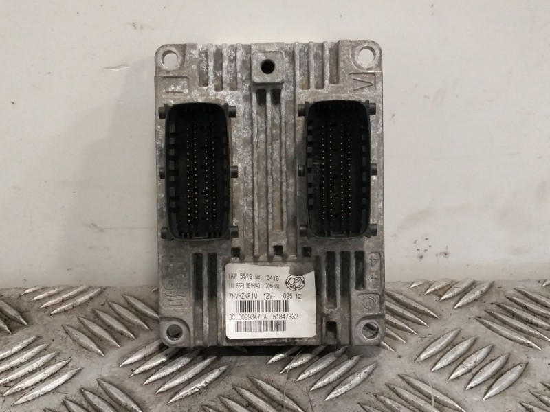 Recambio de centralita motor uce para fiat 500 (312_) 1.2 (312axa1a) referencia OEM IAM 1AW5SF9MS 51847332 