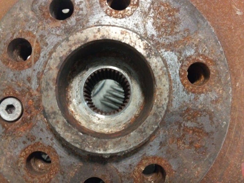 Recambio de mangueta delantera derecha para nissan leaf (ze0) electric referencia OEM IAM 13154320  