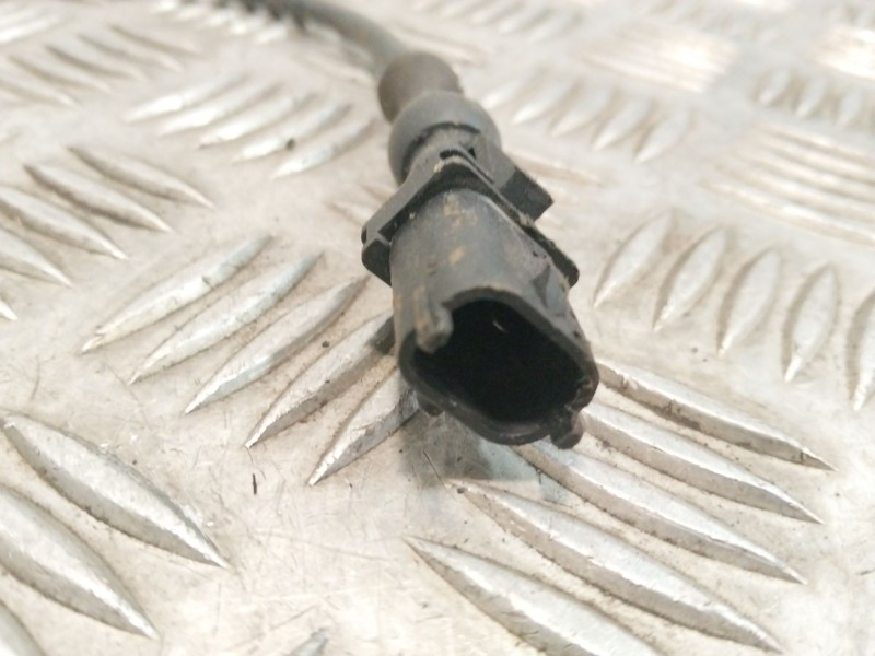 Recambio de mangueta delantera derecha para nissan leaf (ze0) electric referencia OEM IAM 13154320  