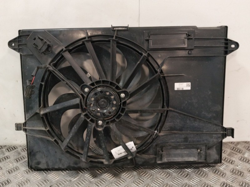 Recambio de electroventilador para maxus edeliver 3 caja/chasis electric referencia OEM IAM C00127570  