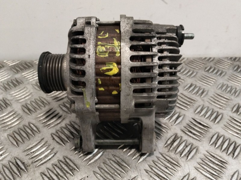 Recambio de alternador para nissan qashqai i (j10, nj10) 2.0 referencia OEM IAM 23100JD200  