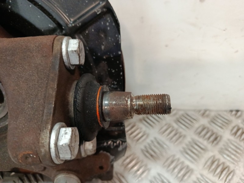 Recambio de mangueta delantera derecha para fiat ducato furgon 250 referencia OEM IAM   