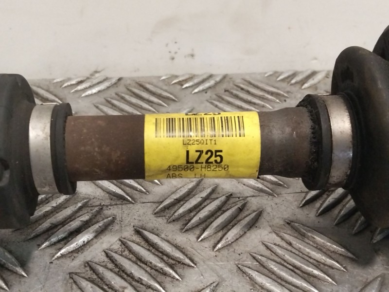 Recambio de transmision delantera derecha para kia stonic (yb) 1.0 t-gdi referencia OEM IAM 49500H8250  