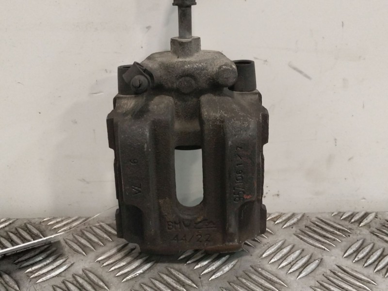 Recambio de pinza freno trasera derecha para bmw serie 3 cabrio (e93) 3.0 turbodiesel cat referencia OEM IAM   