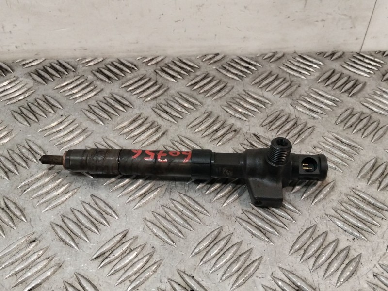 Recambio de inyector para citroën spacetourer autobús (v_) 2.0 bluehdi 180 referencia OEM IAM 24152145603  