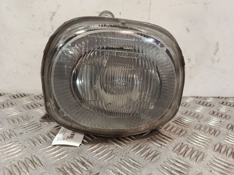 Recambio de faro izquierdo para hyundai h350 furgoneta 2.5 crdi referencia OEM IAM 9922679004  