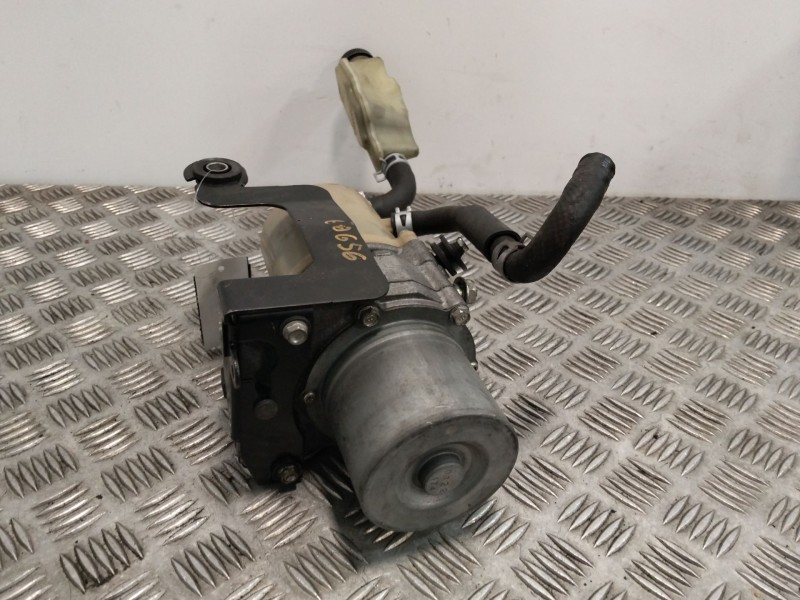 Recambio de bomba direccion para mazda 3 sedán (bl) 1.6 mzr (bl12) referencia OEM IAM BBM432600C  
