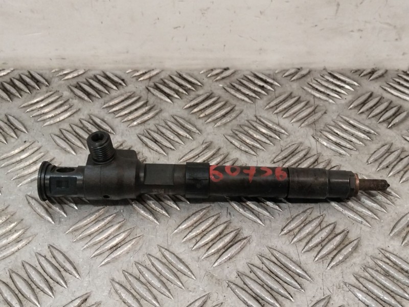 Recambio de inyector para renault scénic iv (j9_) 1.5 dci 110 referencia OEM IAM 24157392153  